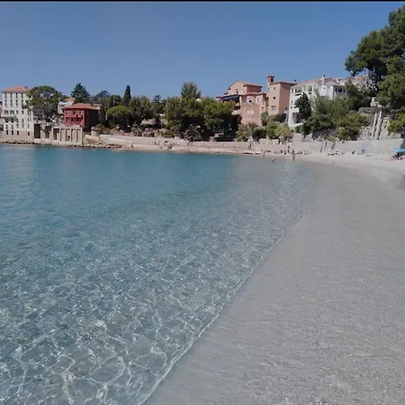 Sejournez A 100 M De La Plage, Clim,wifi,parking,centre A 5 M